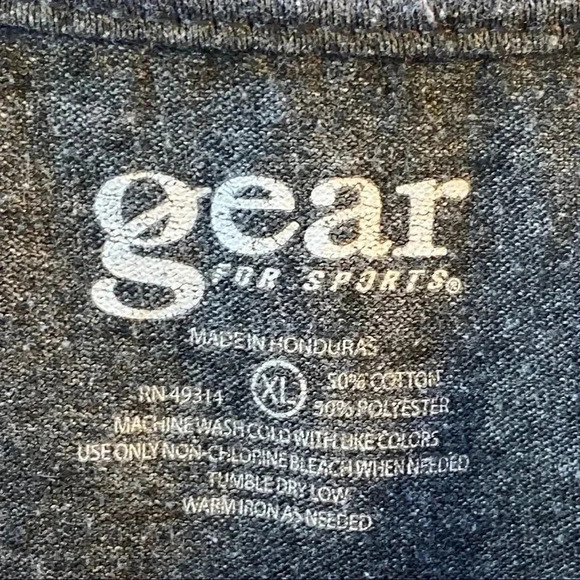 NFL Pro Football Hall of Fame Tee 🏈 - Picture 3 of 4